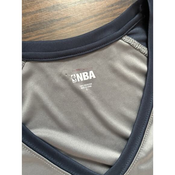 CUTE Minnesota Timberwolves Women's Sz Sm Blue NBA T-Shirt, NEW&NICE! - Picture 3 of 7